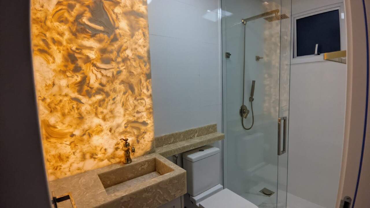 Foto do imóvel Apartamento 100m do mar Meia Praia Itapema | Residencial Porto Villa