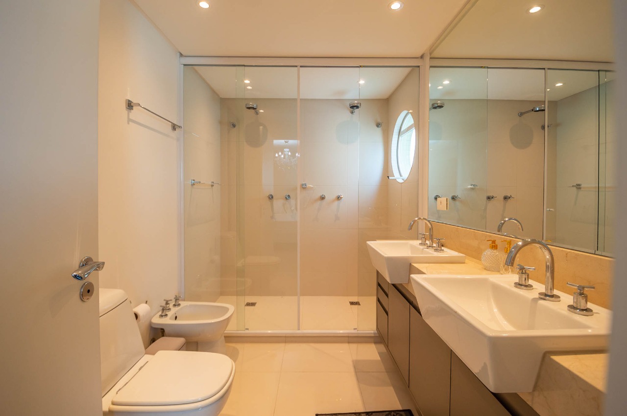 [Edificio] Apartamento à venda Acqualina Residence: Bwc Suíte1