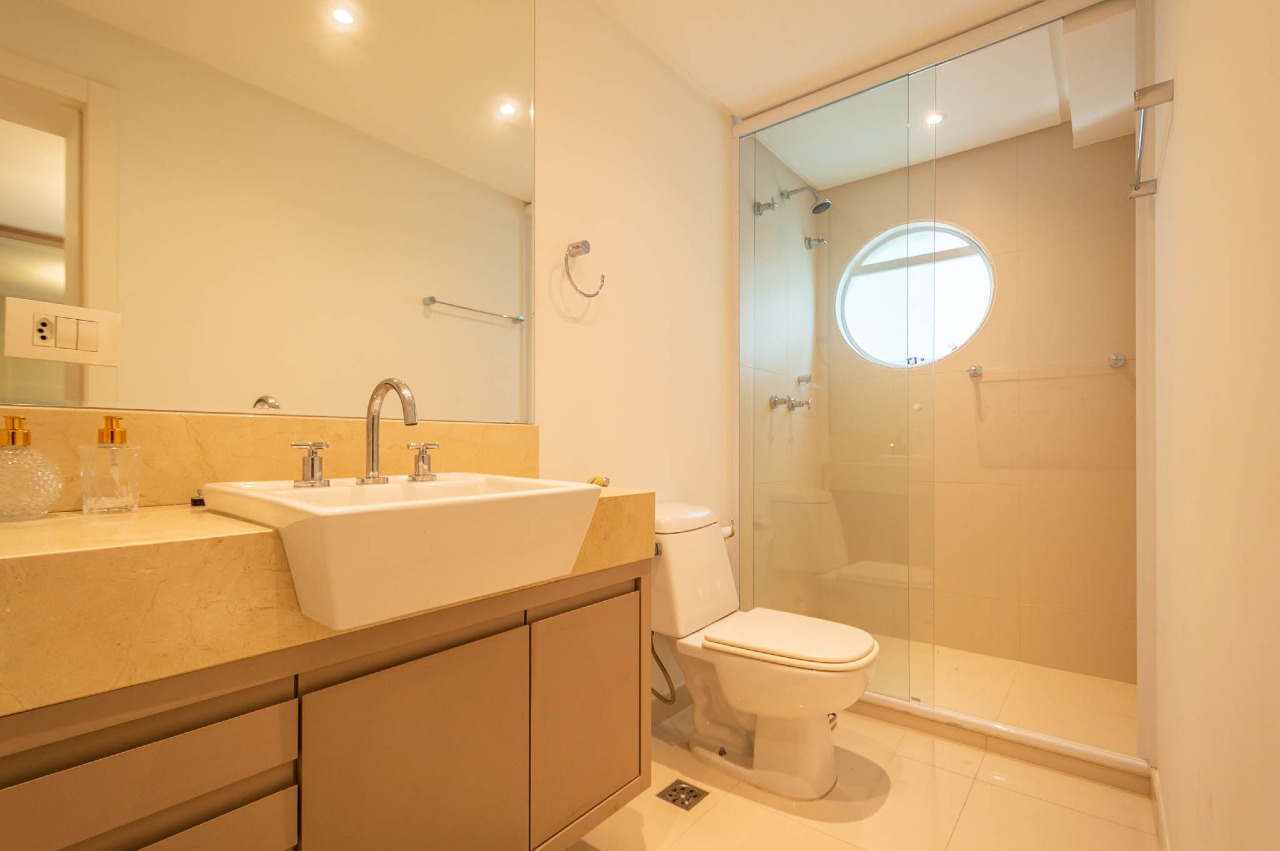 [Edificio] Apartamento à venda Acqualina Residence: Bwc Suíte2