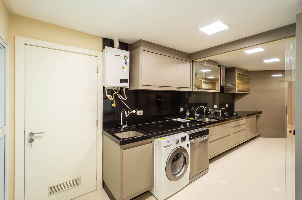 [Edificio] Apartamento à venda Acqualina Residence: Área de serviço