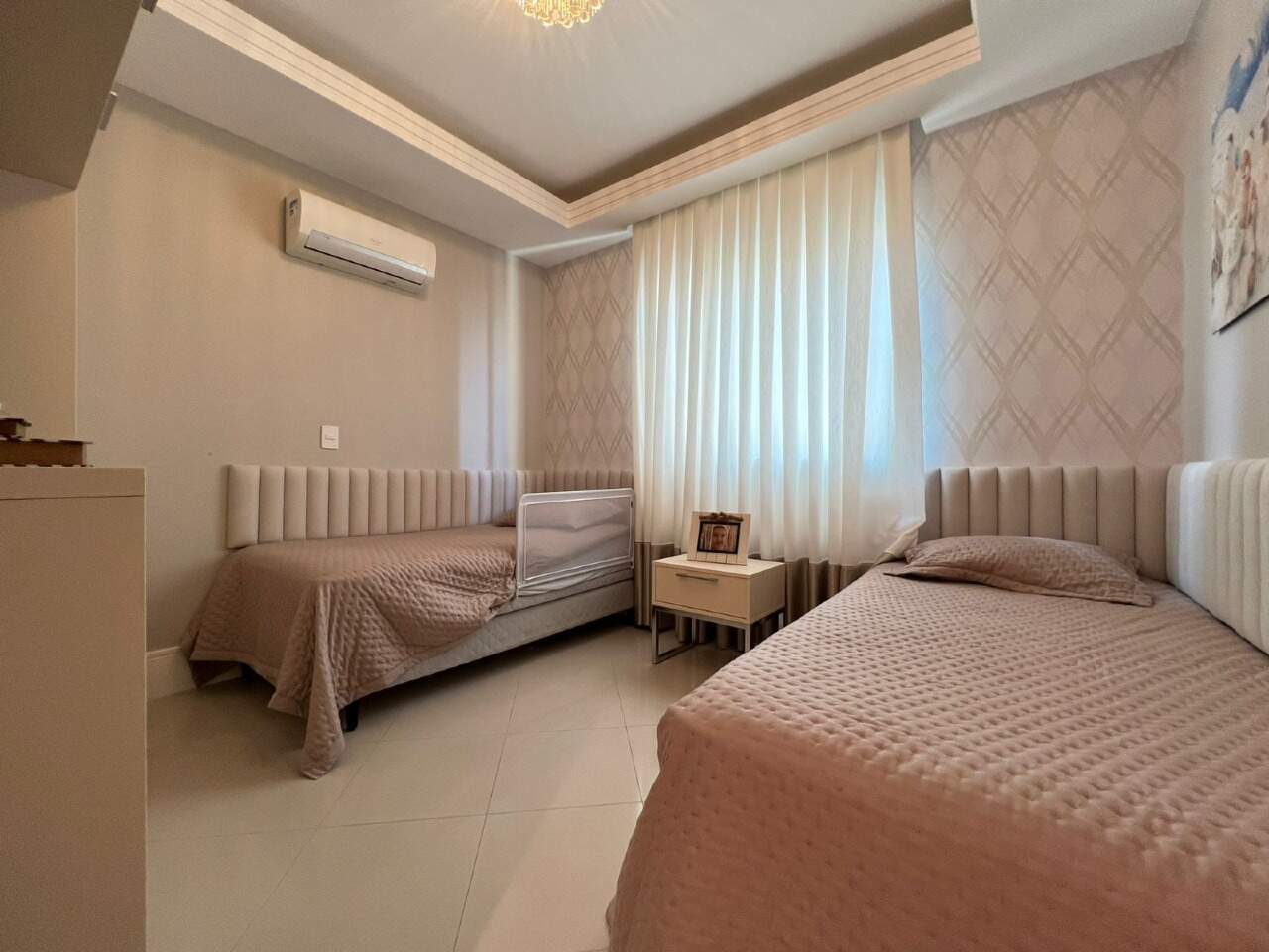 Foto do imóvel Apartamento mobiliado com vista para o mar a 300m da praia
