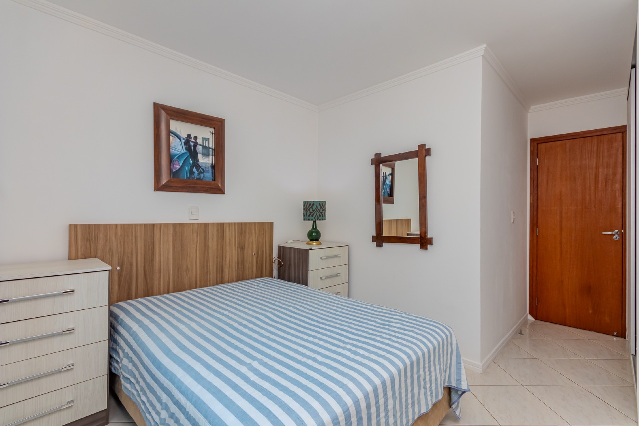 Foto do imóvel Apartamento mobiliado no Ville de Paris em Meia Praia Itapema