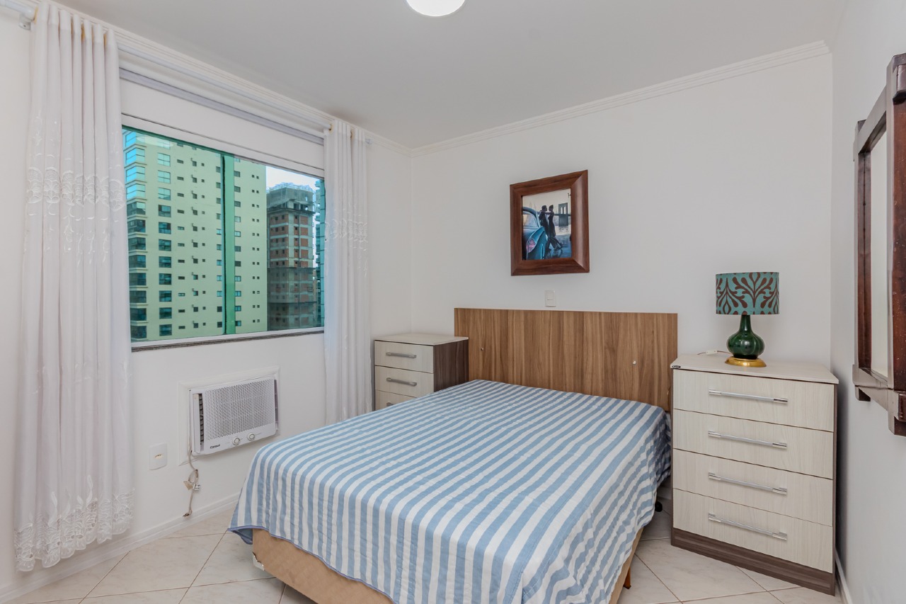 Foto do imóvel Apartamento mobiliado no Ville de Paris em Meia Praia Itapema