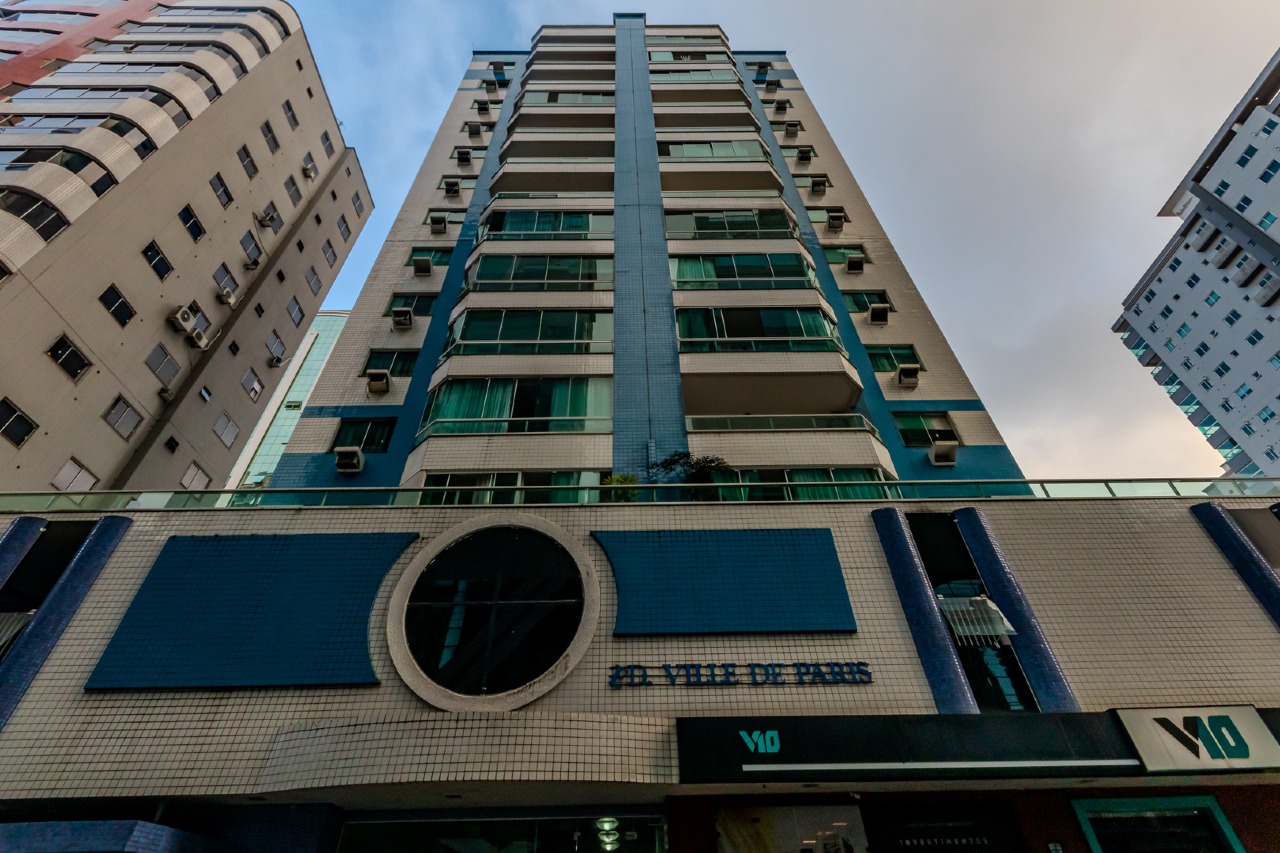 Foto do imóvel Apartamento mobiliado no Ville de Paris em Meia Praia Itapema