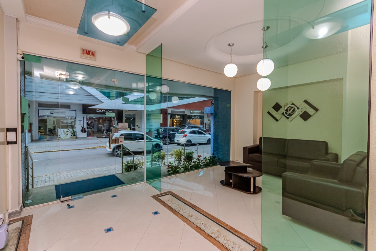 Foto do imóvel Apartamento mobiliado no Ville de Paris em Meia Praia Itapema
