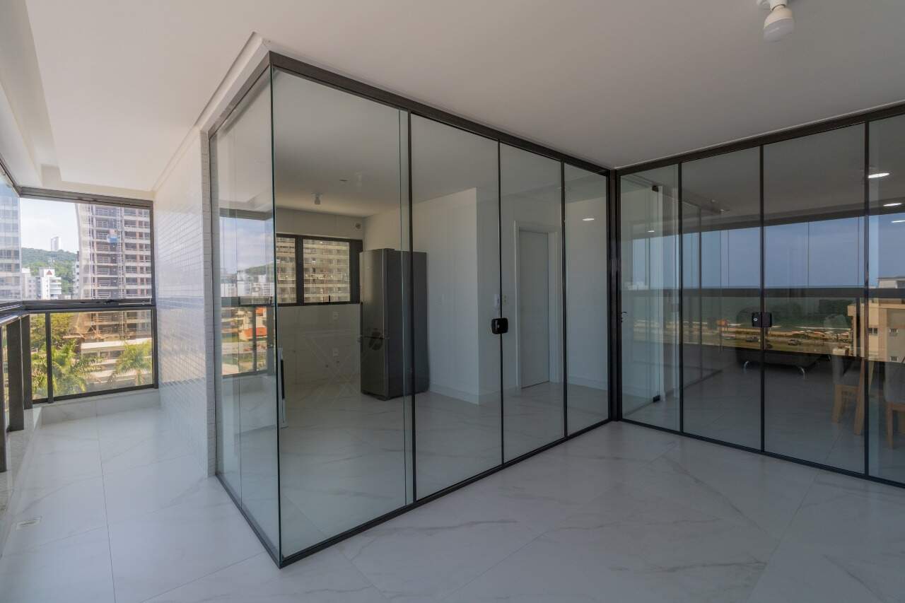 Foto do imóvel Apartamento 3 Suítes à Venda no Edifício Surfers Paradise – Praia Brava, Itajaí