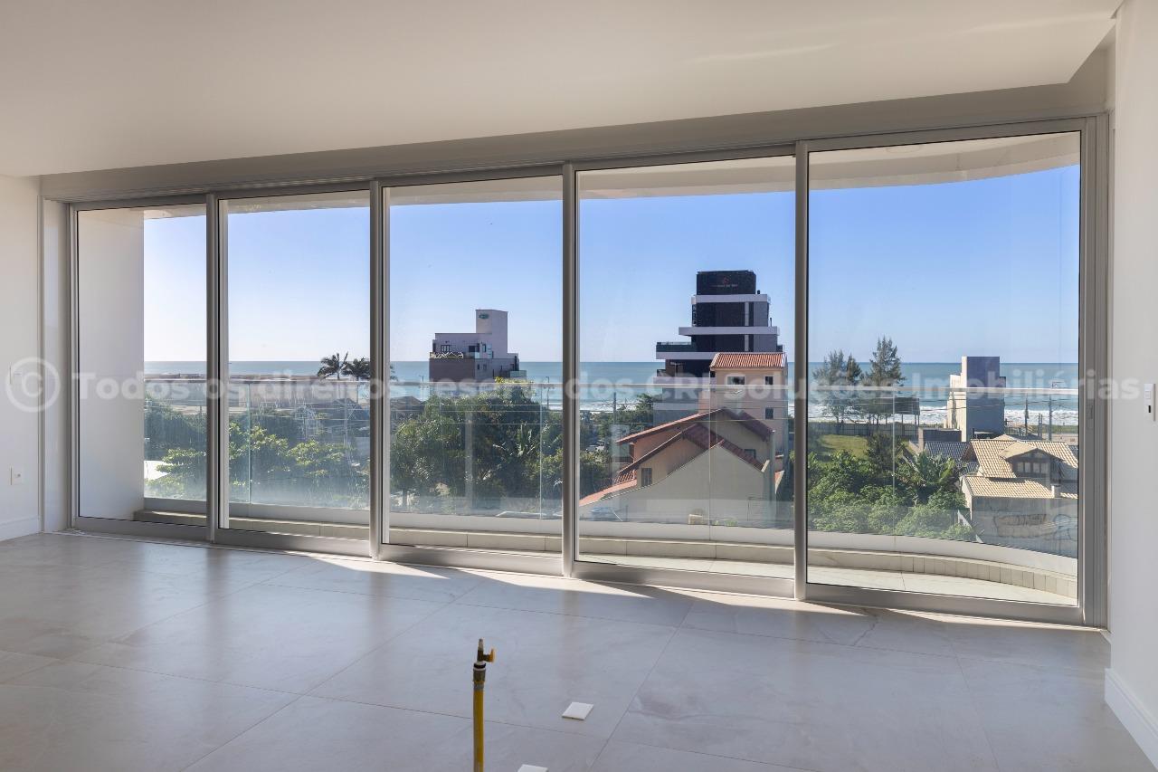 Foto do imóvel Apartamento de alto padrão na Praia Brava Itajaí com 4 suítes e 210m²