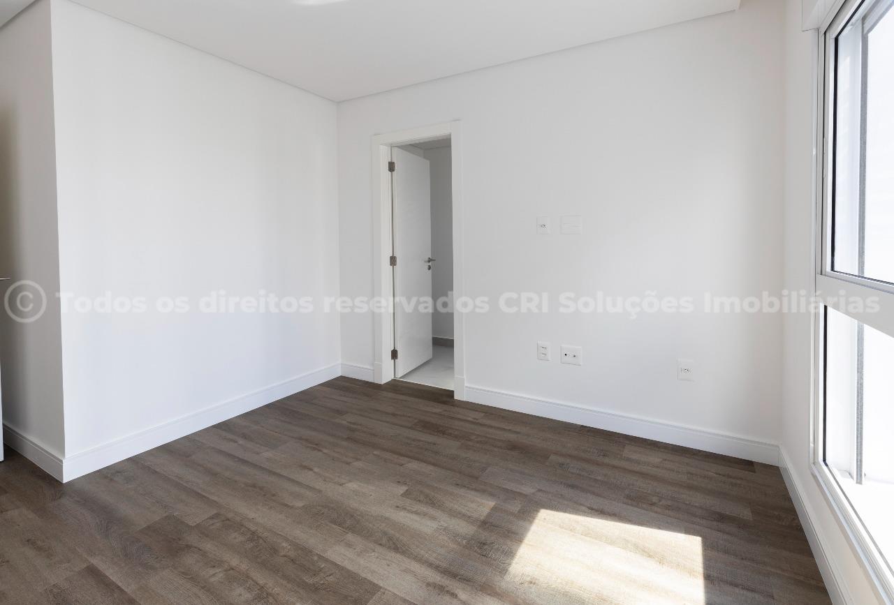 Foto do imóvel Apartamento de alto padrão na Praia Brava Itajaí com 4 suítes e 210m²