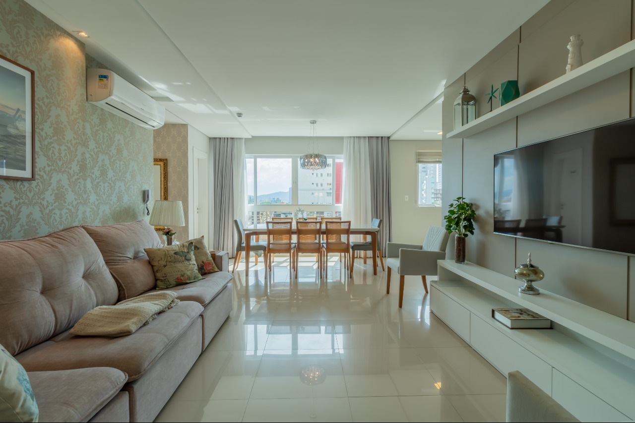 Foto do imóvel Apartamento Mobiliado com 03 dormitórios sendo 01 Suíte no Solar Di Genova em Balneário Camboriú.