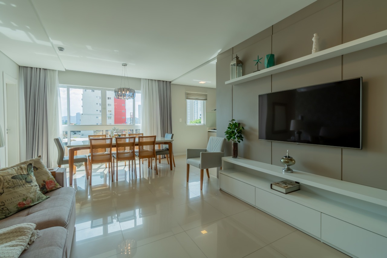 Foto do imóvel Apartamento Mobiliado com 03 dormitórios sendo 01 Suíte no Solar Di Genova em Balneário Camboriú.