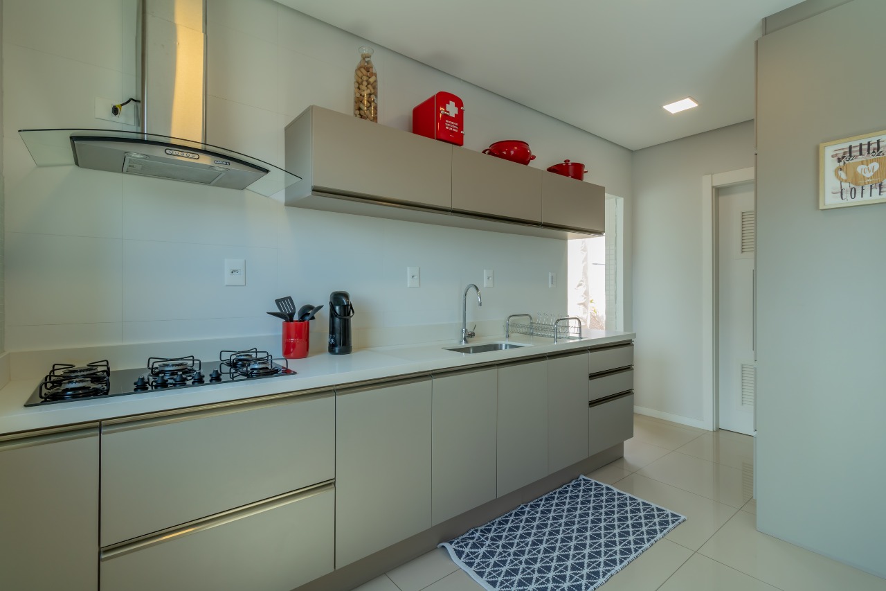 Foto do imóvel Apartamento Mobiliado com 03 dormitórios sendo 01 Suíte no Solar Di Genova em Balneário Camboriú.