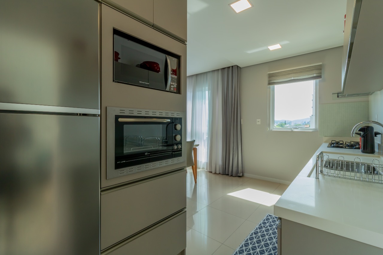 Foto do imóvel Apartamento Mobiliado com 03 dormitórios sendo 01 Suíte no Solar Di Genova em Balneário Camboriú.
