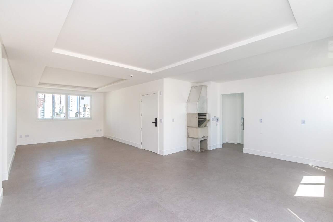 Foto do imóvel Apartamento no Edifício Villa Alba – 4 Quartos, 4 Suítes, 5 Banheiros no Centro de Balneário Camboriú