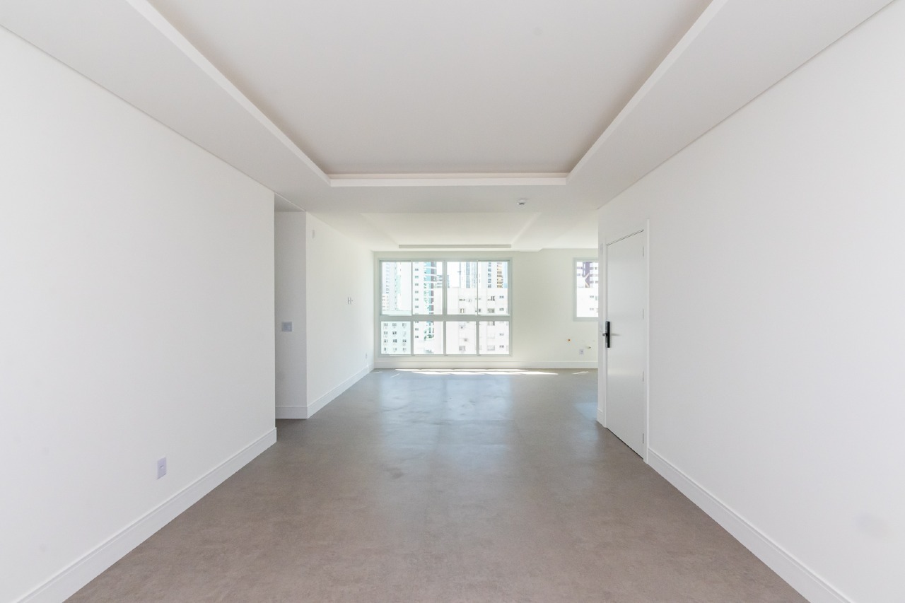 Foto do imóvel Apartamento no Edifício Villa Alba | 4 Suítes, 5 Banheiros | Balneário Camboriú