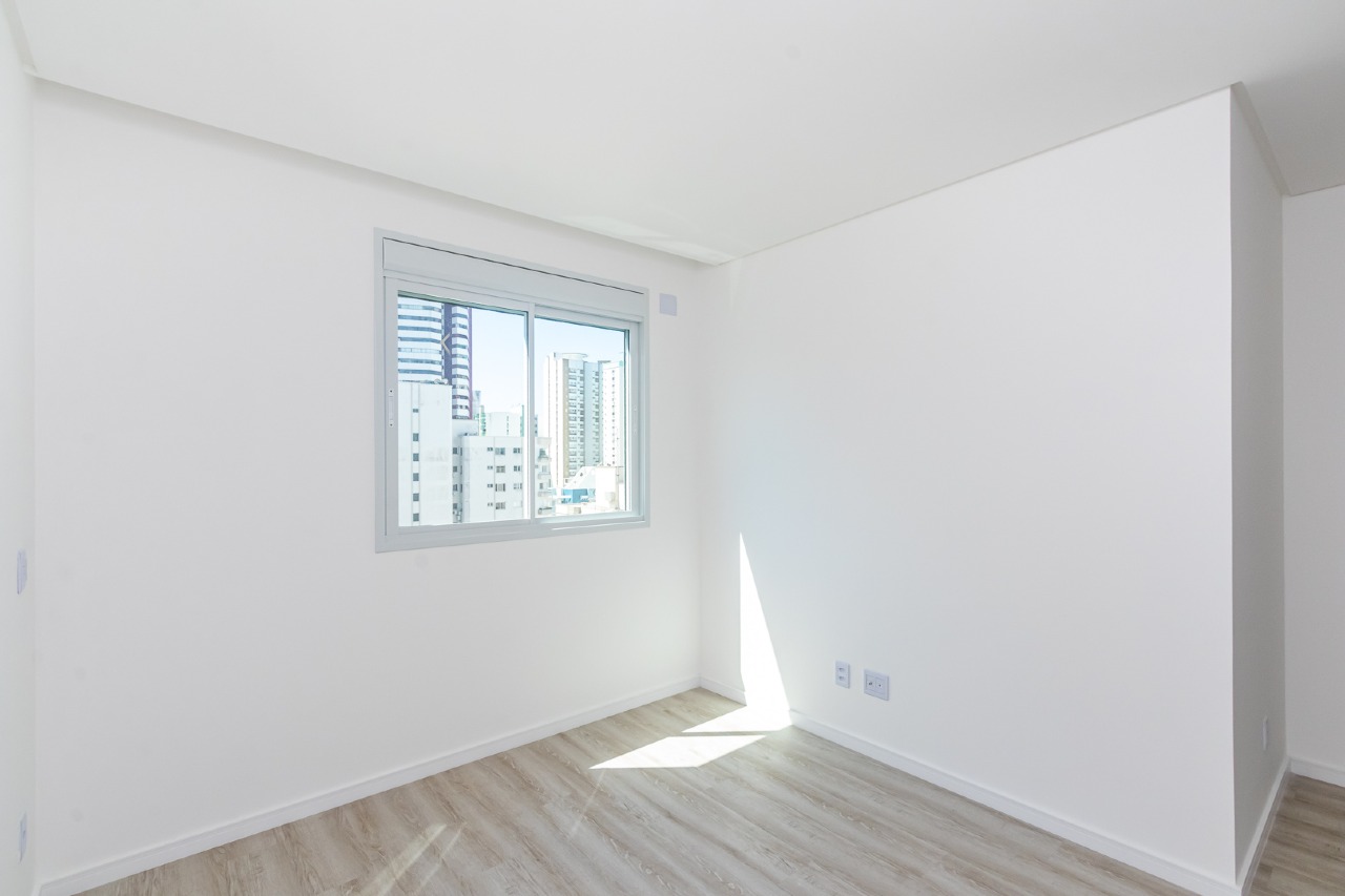 Foto do imóvel Apartamento no Edifício Villa Alba | 4 Suítes, 5 Banheiros | Balneário Camboriú