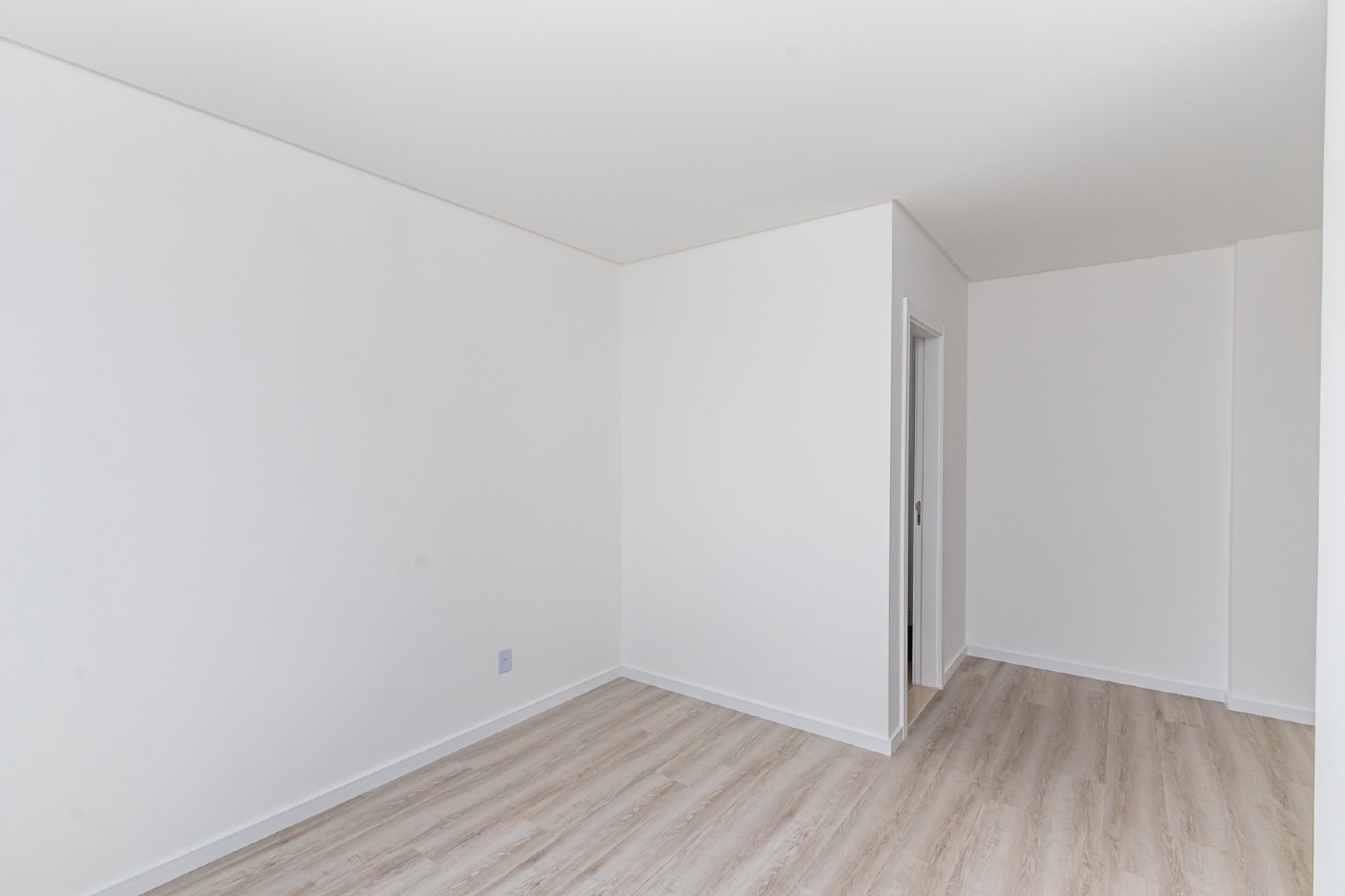 Foto do imóvel Apartamento no Edifício Villa Alba com 4 Suítes, 5 Banheiros e 3 Vagas no Centro de Balneário Camboriú