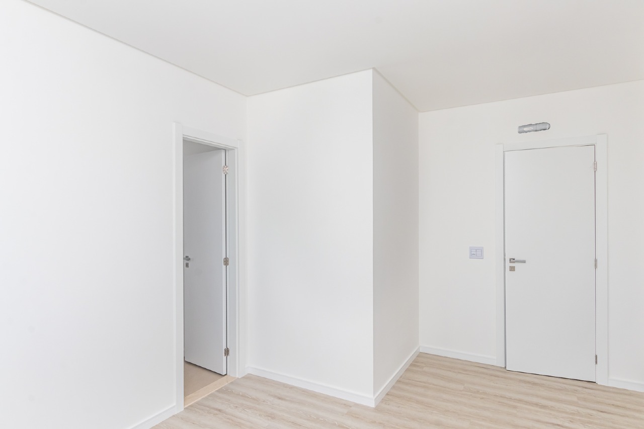 Foto do imóvel Apartamento no Edifício Villa Alba com 4 Suítes, 5 Banheiros e 3 Vagas no Centro de Balneário Camboriú