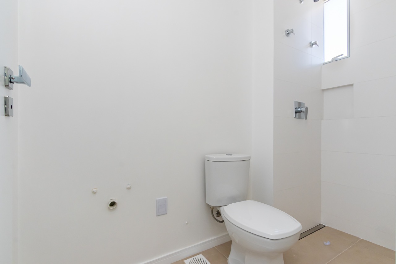 Foto do imóvel Apartamento no Edifício Villa Alba com 4 Suítes, 5 Banheiros e 3 Vagas no Centro de Balneário Camboriú