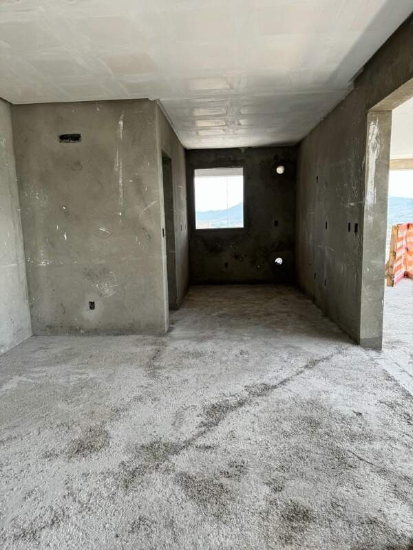 Foto do imóvel Apartamento Vista Mar com 4 Suítes no Edifício Diamond Tower em Meia Praia