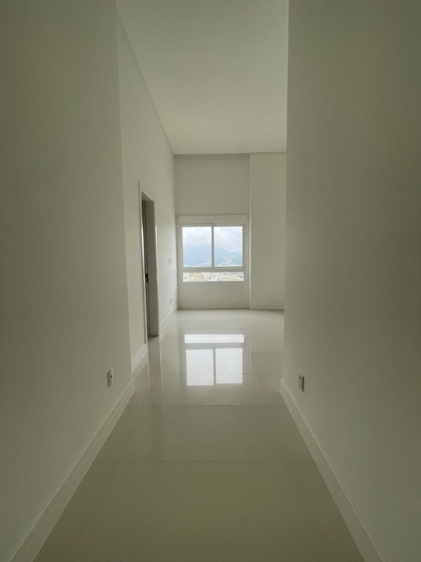 Foto do imóvel Cobertura Triplex Vista Mar com 07 Suítes á venda no Edifício Gran Palazzo em Balneário Camboriú
