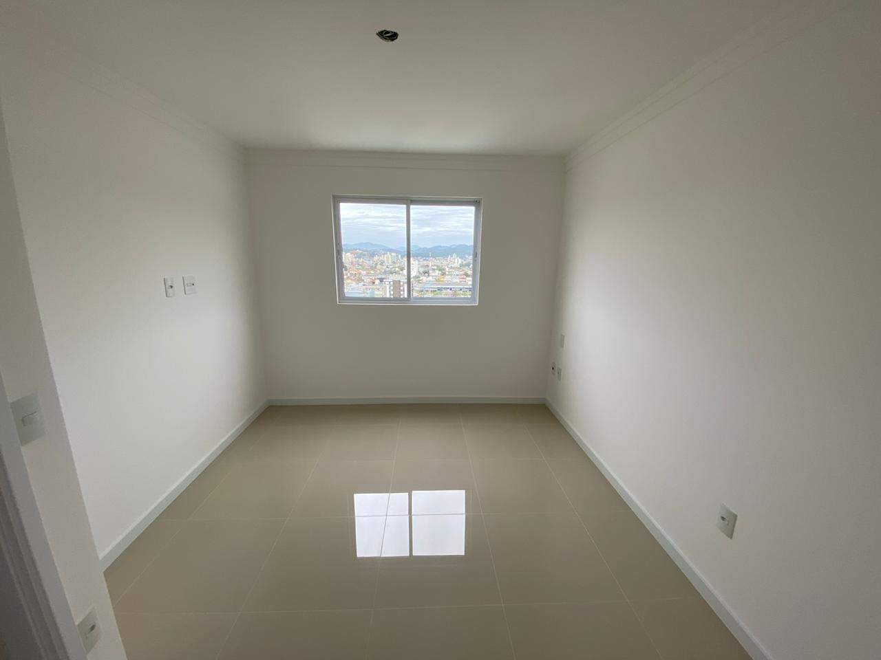 Foto do imóvel Apartamento á venda com 03 dormitórios em Balneário Camboriú no Edifício Icon Residence