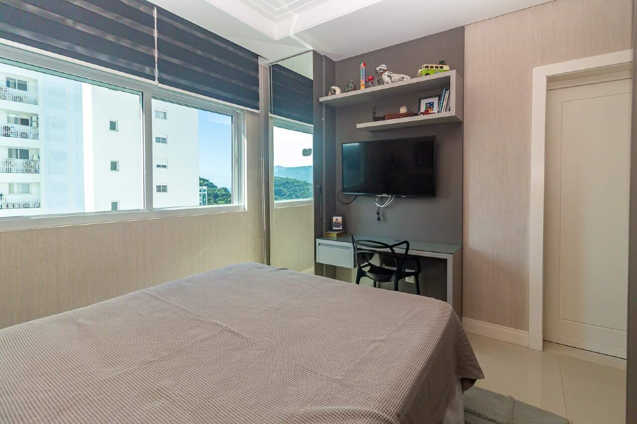 Foto do imóvel Apartamento 04 dormitórios no Solar Gonçalves na Barra Norte Balneário Camboriú
