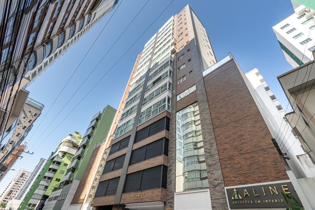 Foto do imóvel Apartamento Mobiliado á venda com 03 suítes no Scariot Residence em Balneário Camboriú