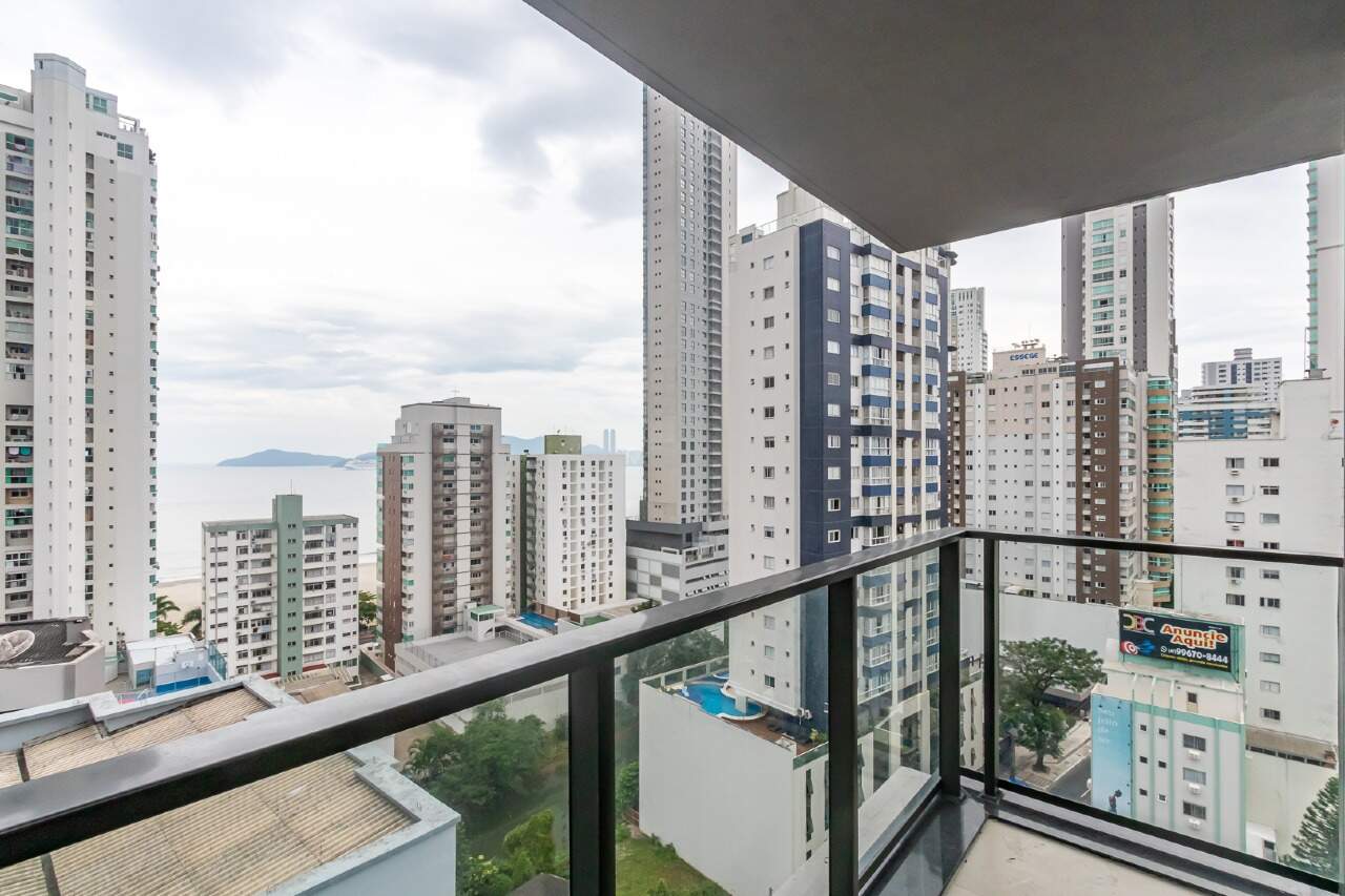Foto do imóvel Apartamento 3 suítes Edifício Empire Bairro Pioneiros em Balneário Camboriú