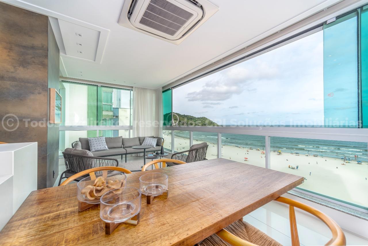 Apartamento frente mar com 4 suítes no Edifício Metrópolis na Barra Norte, Balneário Camboriú