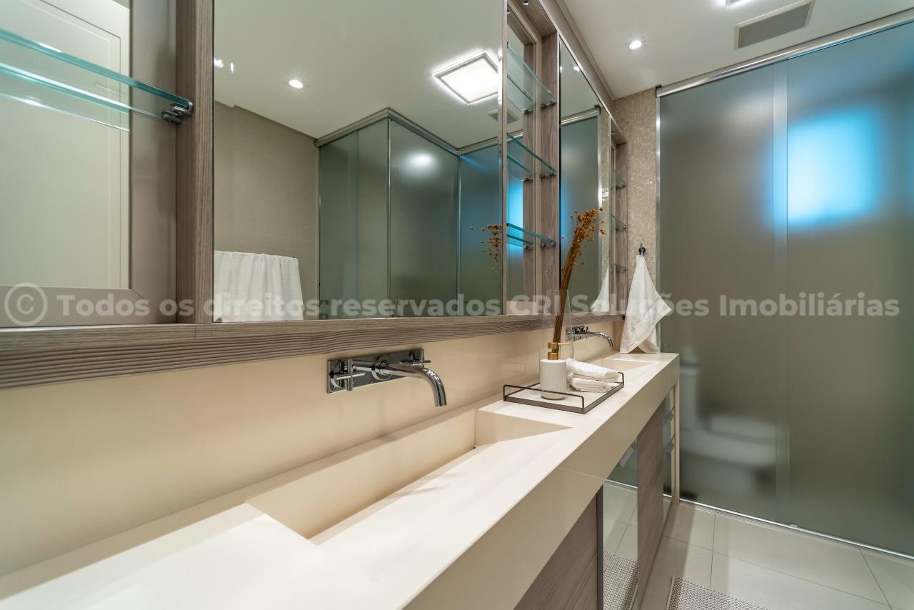Foto do imóvel Apartamento no Edifício Metrópolis – Frente Mar na Avenida Atlântica em Balneário Camboriú