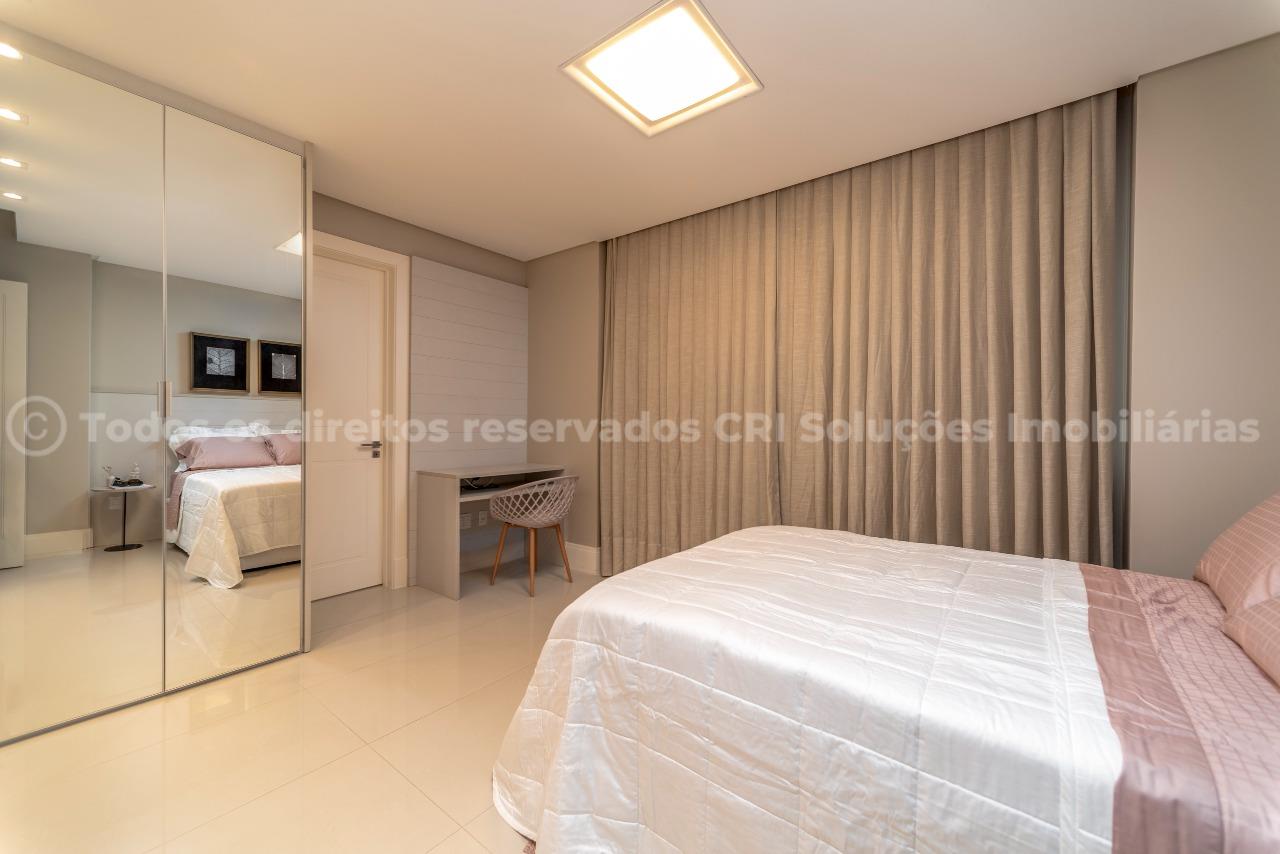 Foto do imóvel Apartamento no Edifício Metrópolis – Frente Mar na Avenida Atlântica em Balneário Camboriú