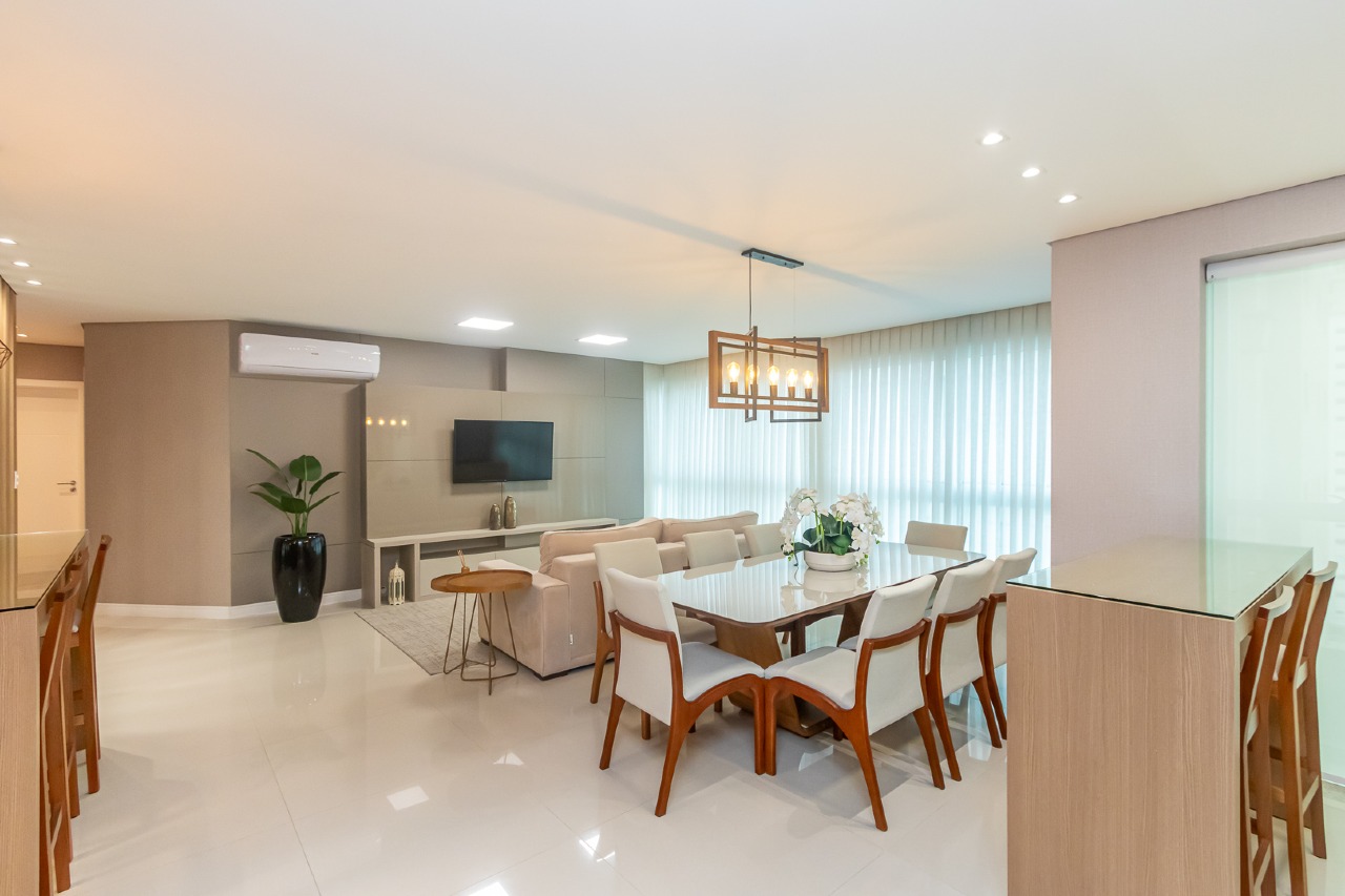 Foto do imóvel Apartamento Mobiliado com 04 dormitórios á venda no Edifício Puerto Velero em Balneário Camboriú