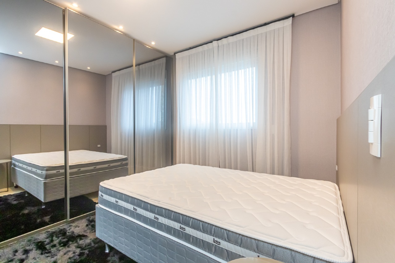 Foto do imóvel Apartamento Mobiliado com 04 dormitórios á venda no Edifício Puerto Velero em Balneário Camboriú