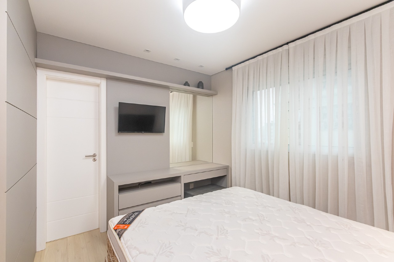 Foto do imóvel Apartamento Mobiliado com 04 dormitórios á venda no Edifício Puerto Velero em Balneário Camboriú