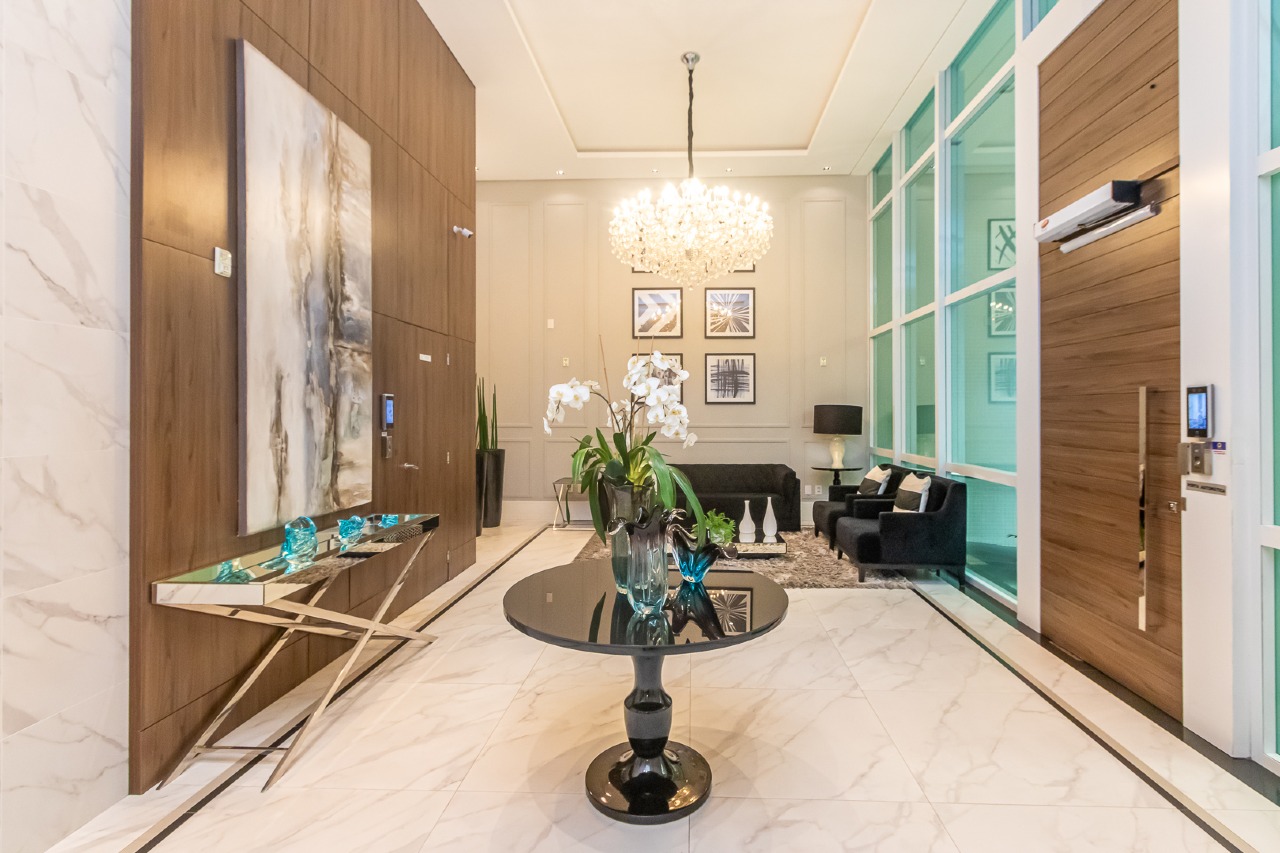 Foto do imóvel Apartamento Mobiliado com 04 dormitórios á venda no Edifício Puerto Velero em Balneário Camboriú