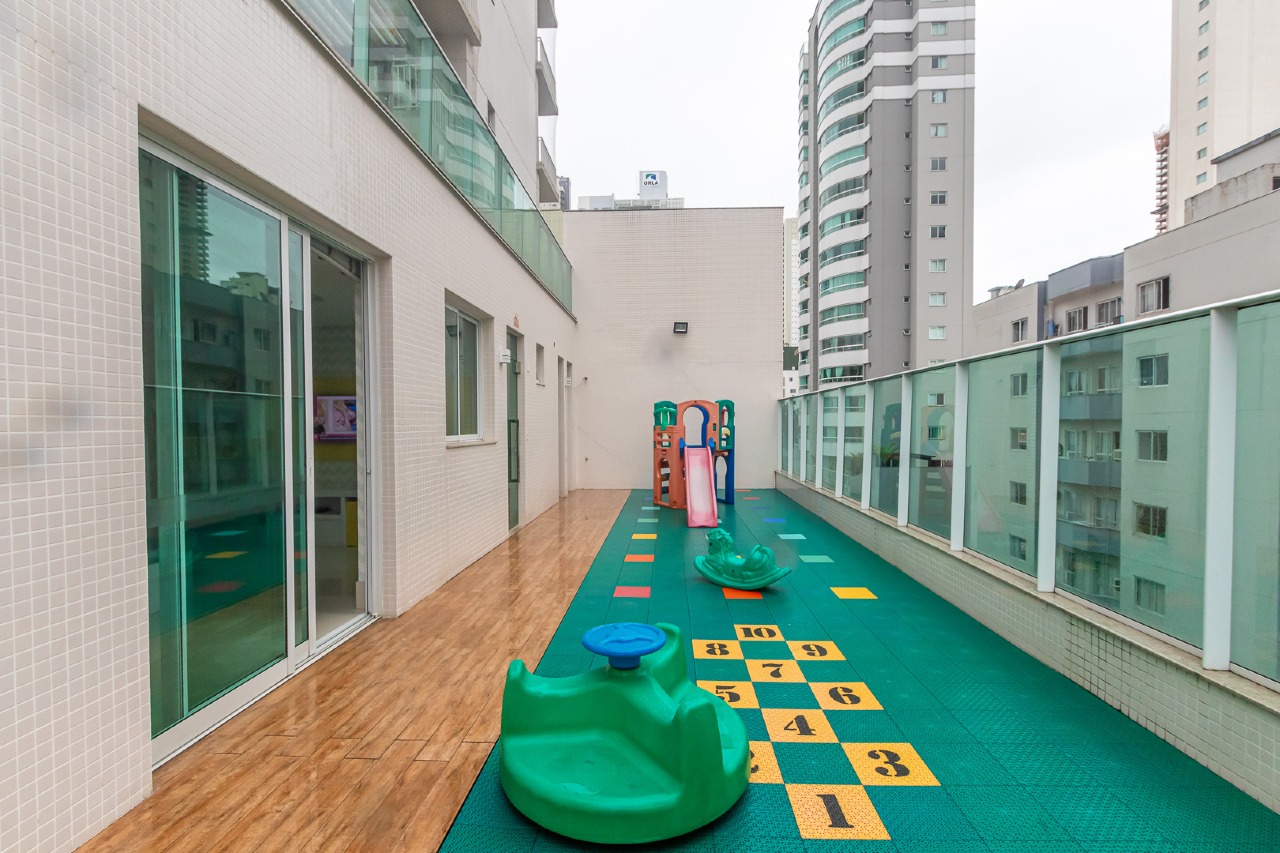 Foto do imóvel Apartamento Mobiliado com 04 dormitórios á venda no Edifício Puerto Velero em Balneário Camboriú