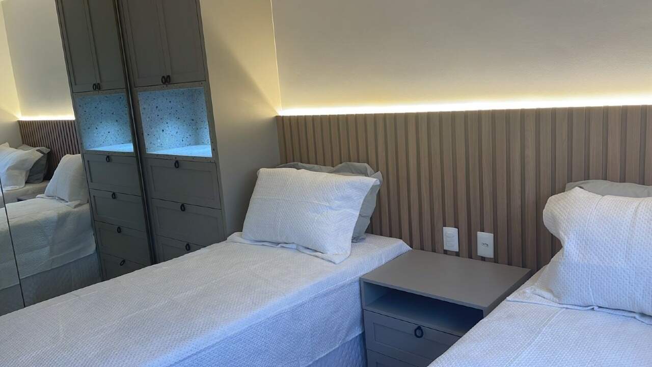 Foto do imóvel Apartamento Mobiliado á venda com 04 suítes no Edifício Villa Castelli em Balneário Camboriú