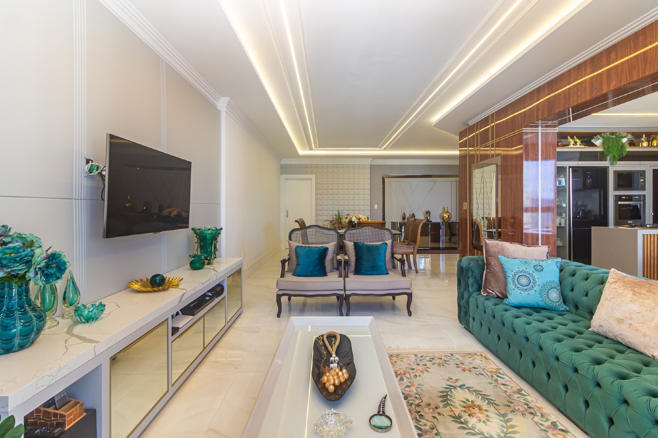 Foto do imóvel Apartamento Mobiliado com 4 Suítes no Edifício Montpellier em Meia Praia