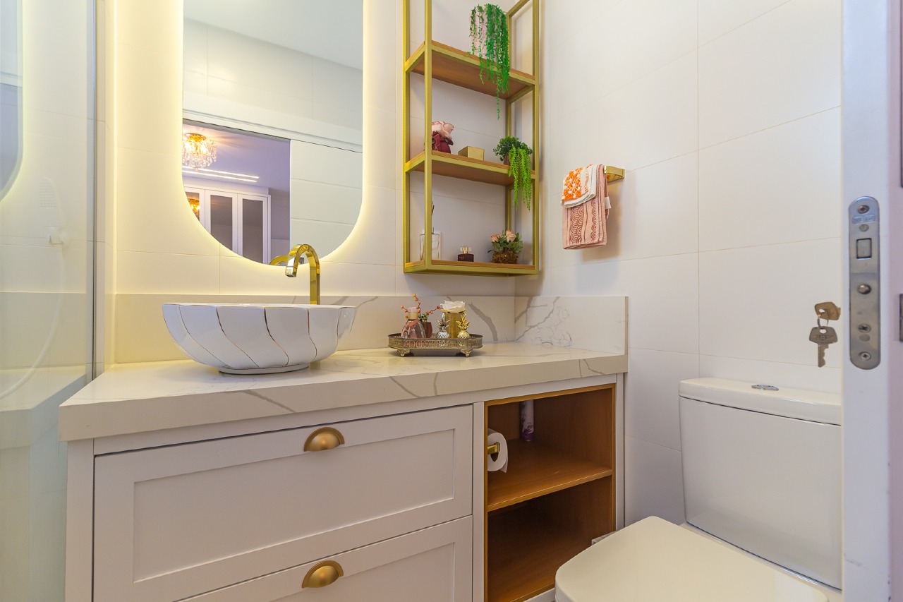 Foto do imóvel Apartamento Mobiliado com 4 Suítes no Edifício Montpellier em Meia Praia