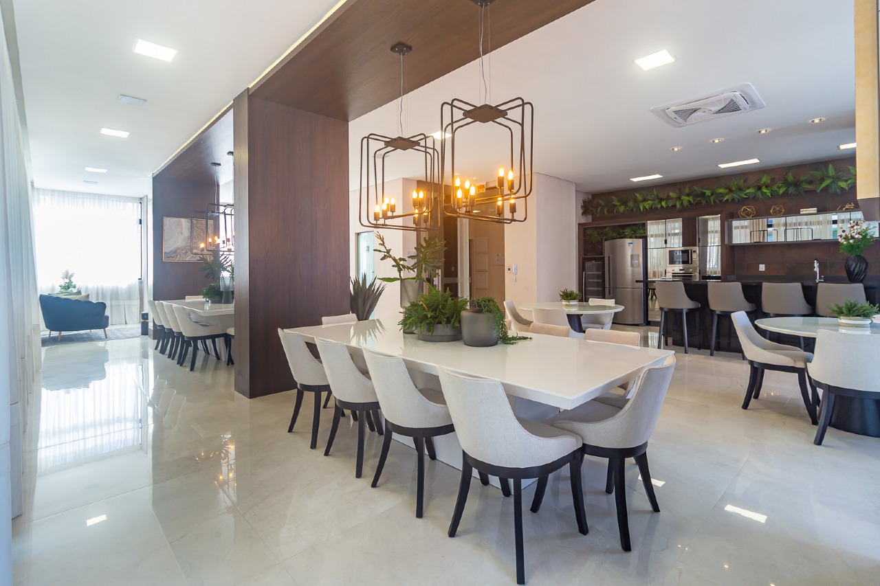 Foto do imóvel Apartamento Mobiliado com 4 Suítes no Edifício Montpellier em Meia Praia