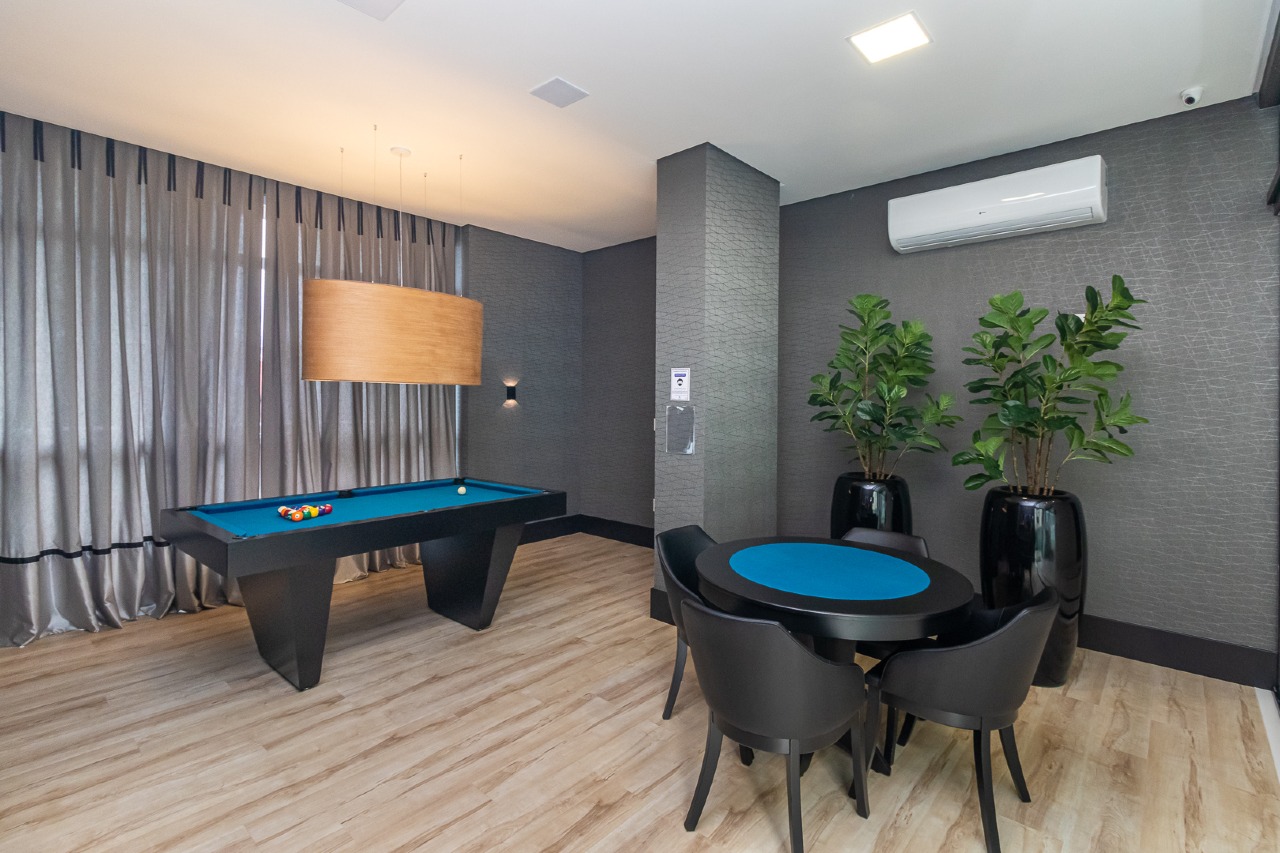 Foto do imóvel Apartamento Mobiliado com 4 Suítes no Edifício Montpellier em Meia Praia