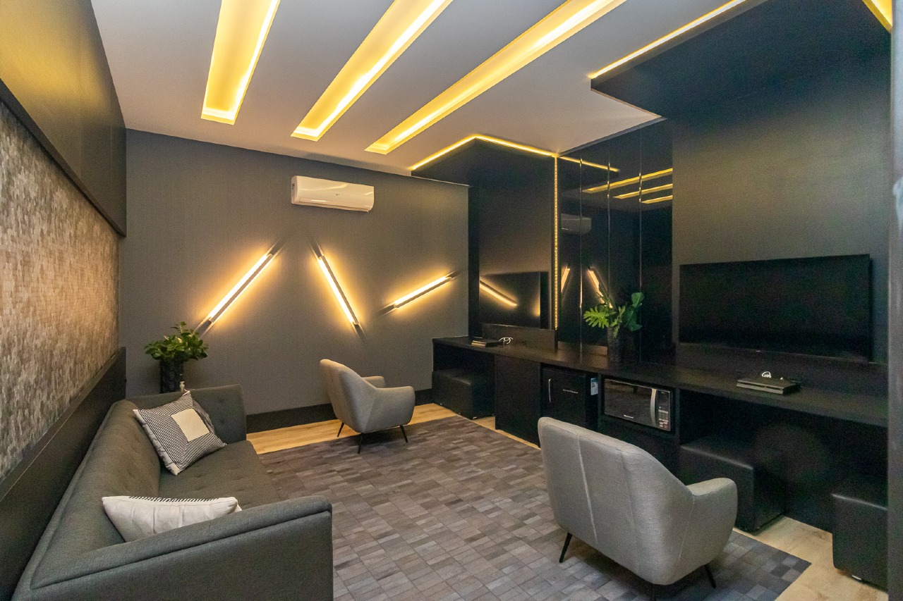 Foto do imóvel Apartamento Mobiliado com 4 Suítes no Edifício Montpellier em Meia Praia