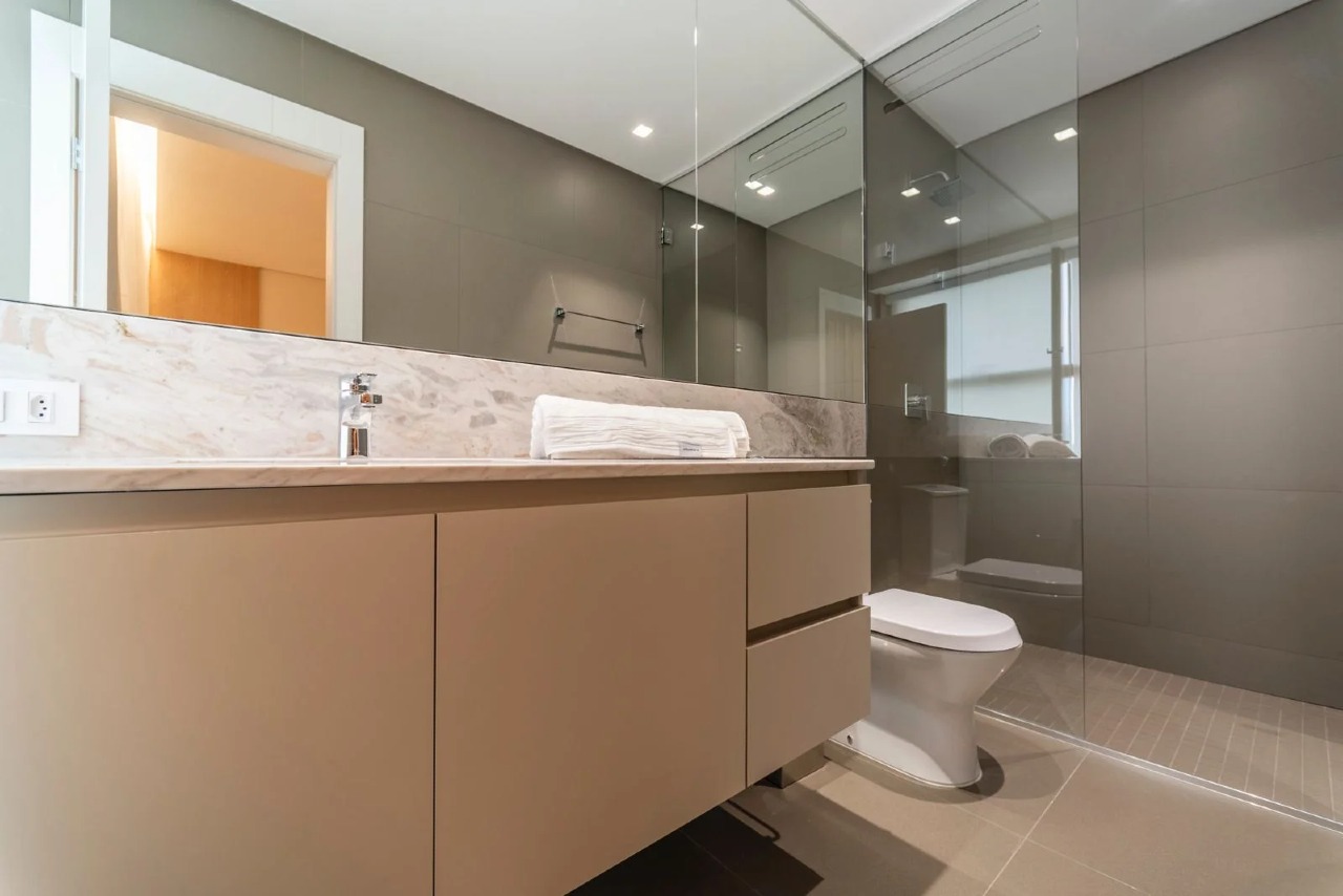 Foto do imóvel Apartamento no Yachthouse Balneário Camboriú – 261m², 4 suítes e clube privativo na Barra Sul