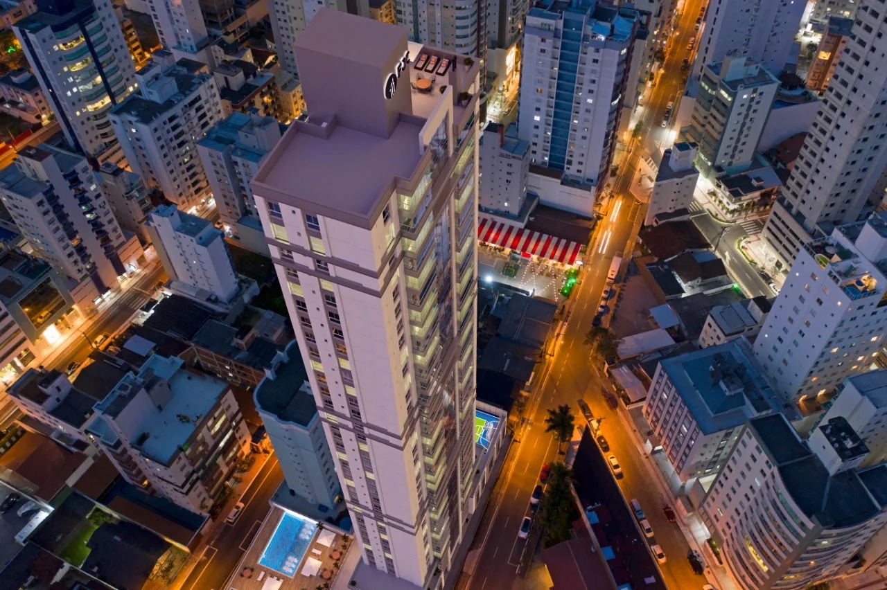 Foto do imóvel Apartamento na Planta com 04 dormitórios á venda no Edifício Opera Tower em Balneário Camboriú