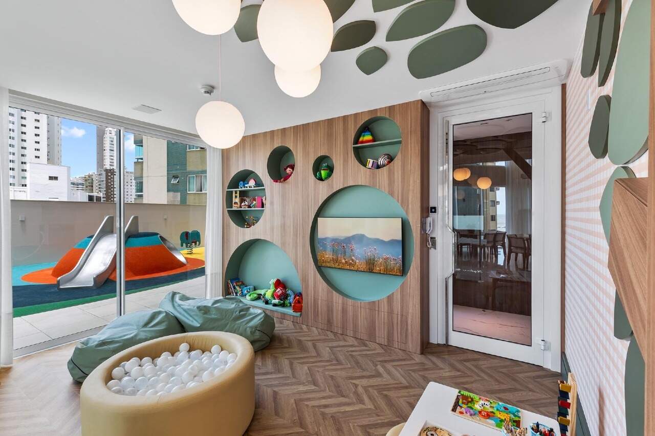 Foto do imóvel Apartamento Vista Mar com 3 suítes no Edifício Skyline Tower na Barra Norte em Balneário Camboriú