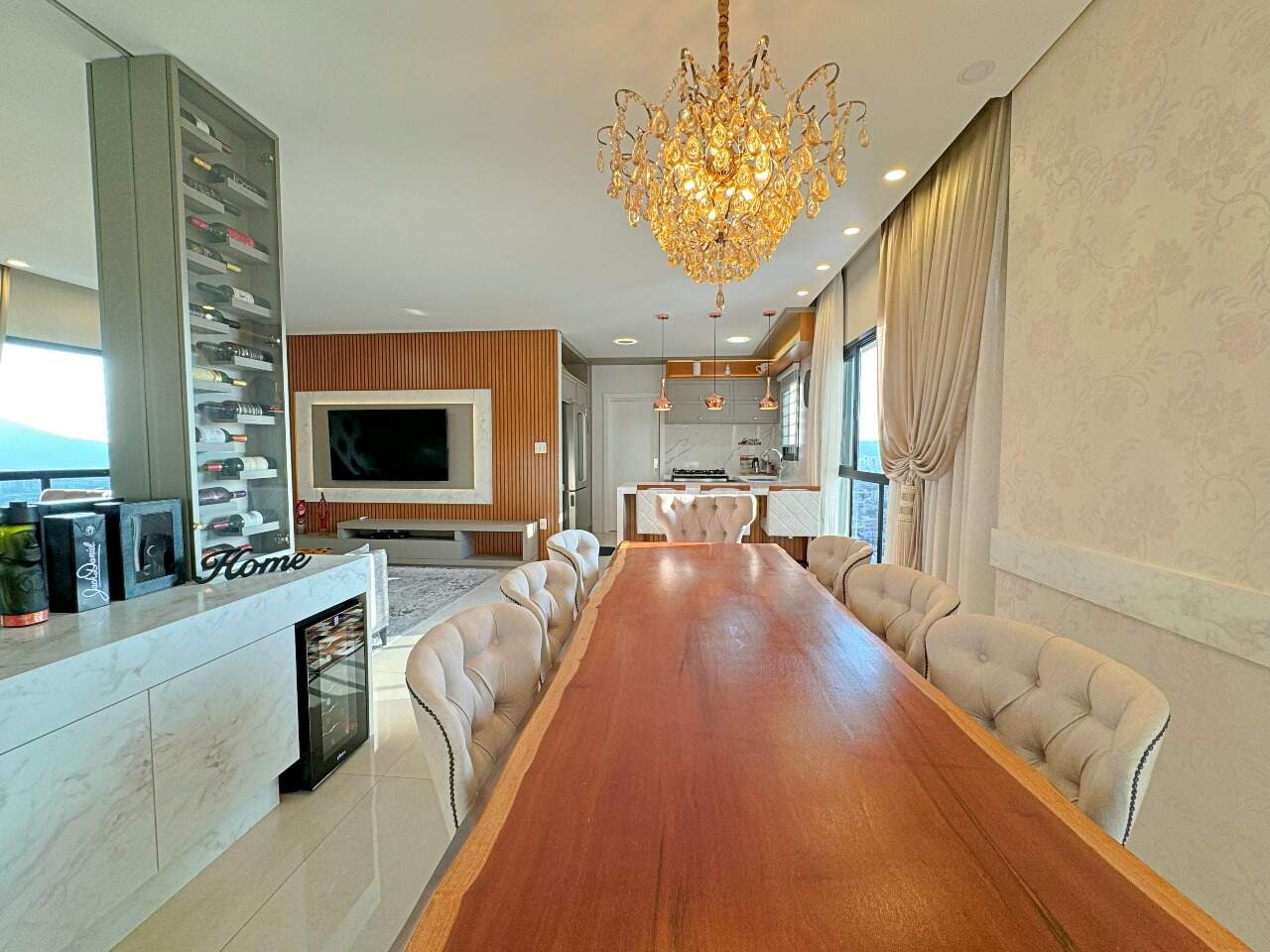 Foto do imóvel Apartamento de 4 dormitórios no Solar di Siena – Balneário Camboriú