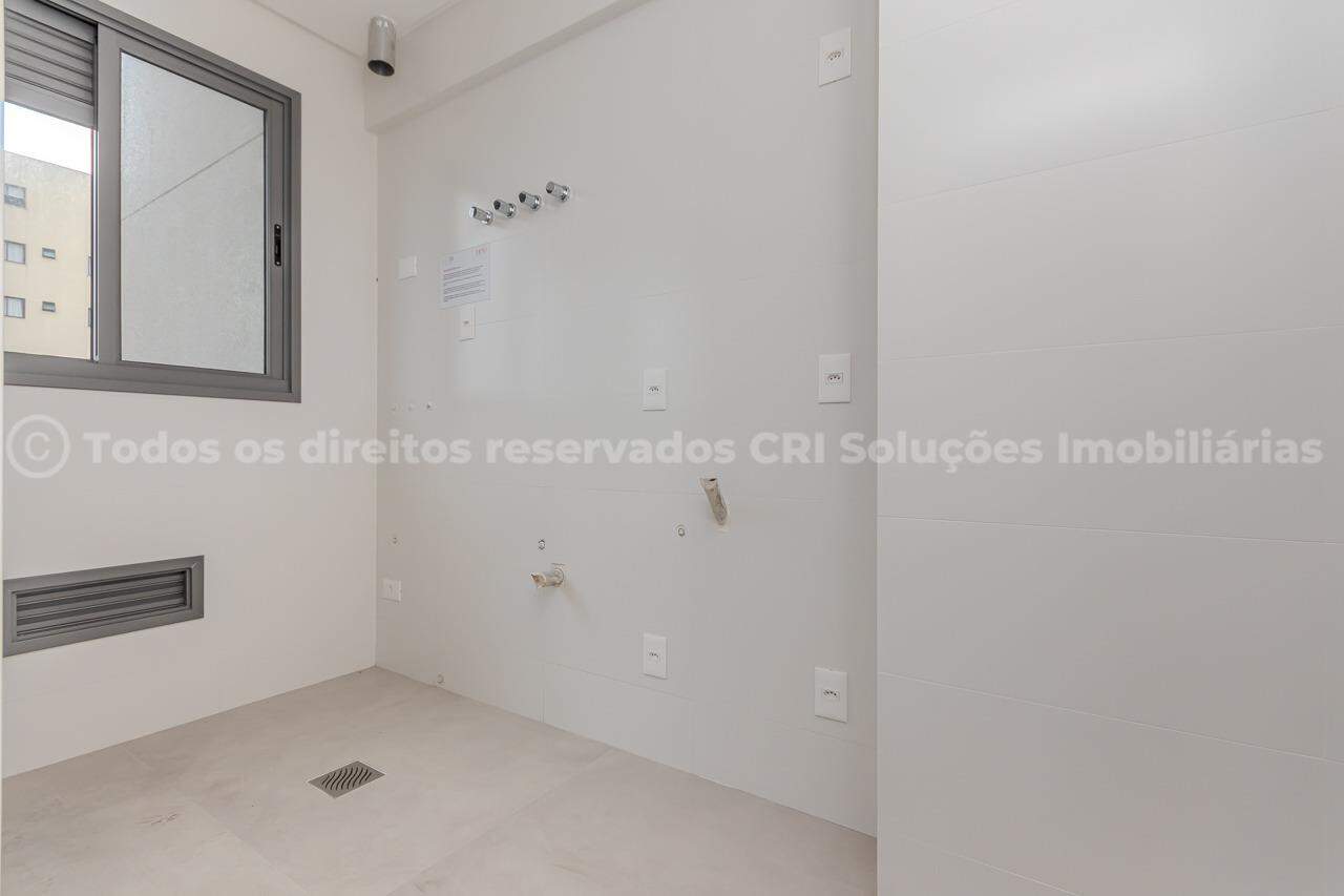Foto do imóvel Apartamento com 03 suítes á venda no Edifício Home Square no Centro em Balneário Camboriú