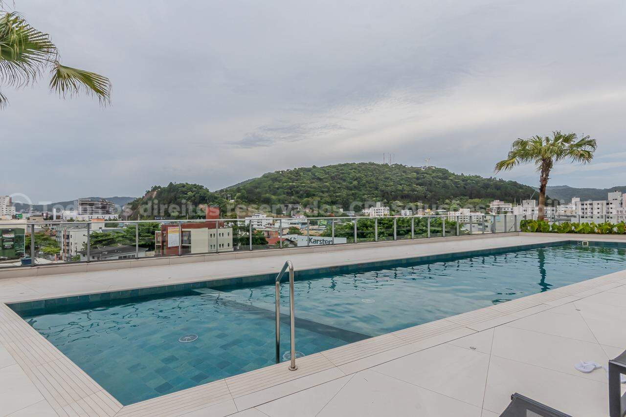 Foto do imóvel Apartamento com 03 suítes á venda no Edifício Home Square no Centro em Balneário Camboriú
