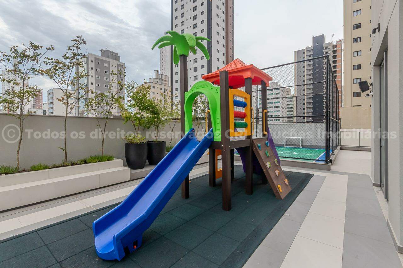 Foto do imóvel Apartamento com 03 suítes á venda no Edifício Home Square no Centro em Balneário Camboriú