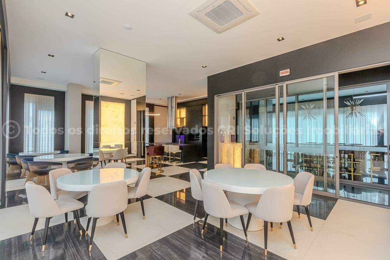 Foto do imóvel Apartamento com 03 suítes á venda no Edifício Home Square no Centro em Balneário Camboriú